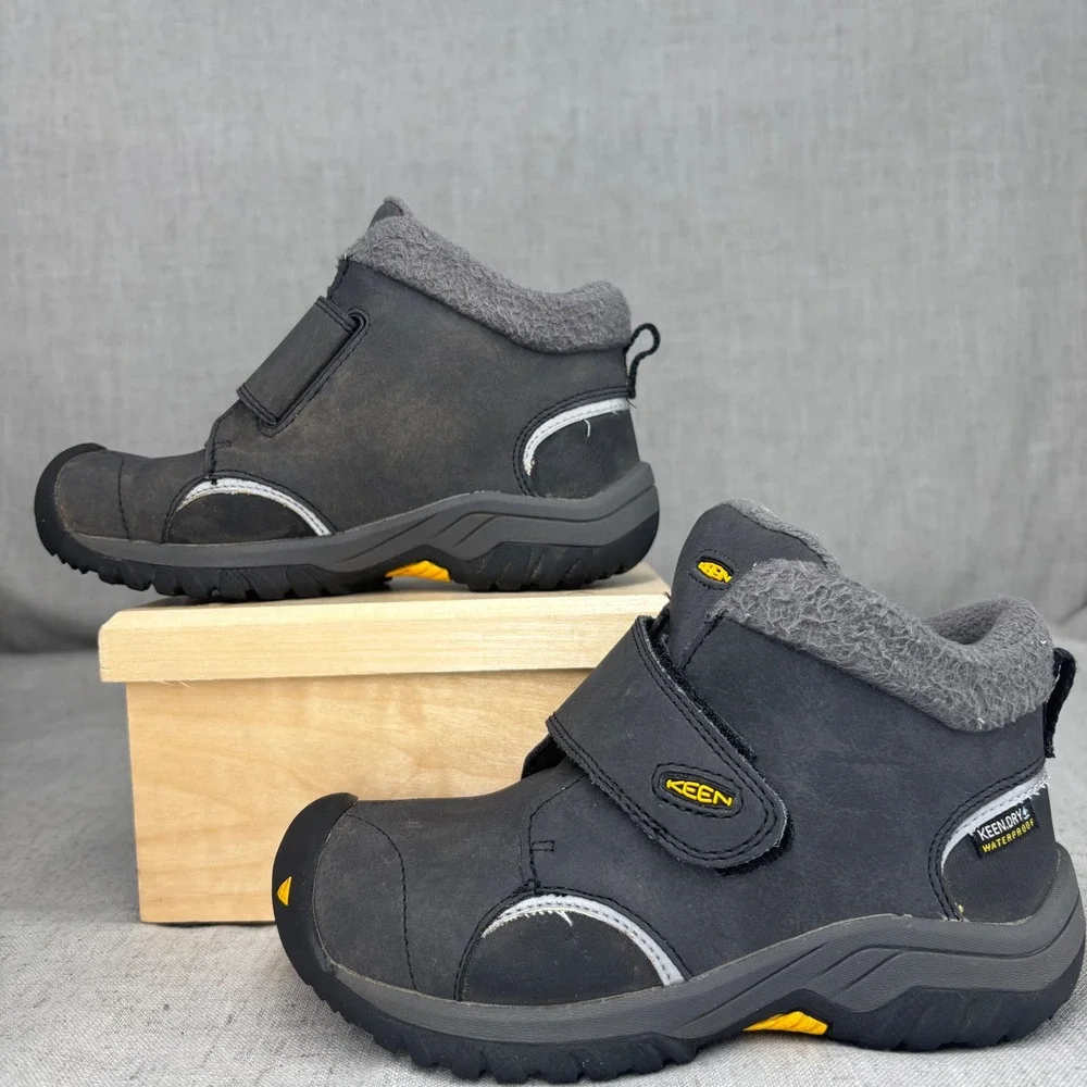 Keen Kootenay III Boots Gray Leather Waterproof Insulated‎ Hiking Kids Size 12